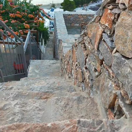 Ormos Seaside Villa 3, By Amorgos Holiday Homes Aegiali