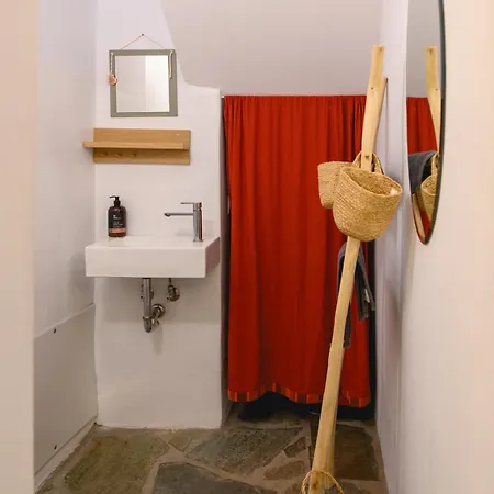 Ormos Seaside Villa 3, By Amorgos Holiday Homes